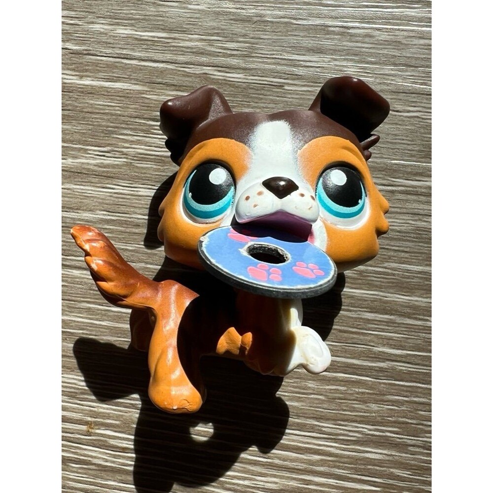Littlest Pet Shop LPS #237 Collie Dog + Frisbee
